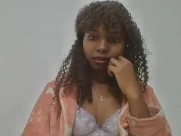 Chaturbate Sex Chat of rosalinda933