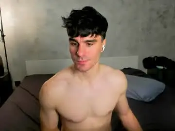 Chaturbate Live Sex Cam of sam_huston18