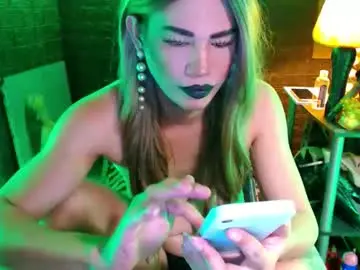 Chaturbate Free Porn Cam of urhardcockqueenxxx