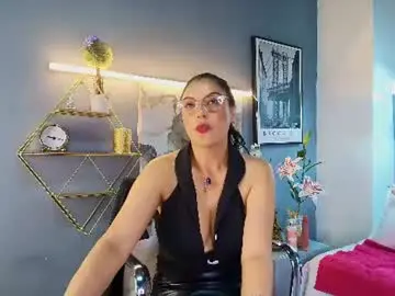 Chaturbate Sex Cam of zuzana21