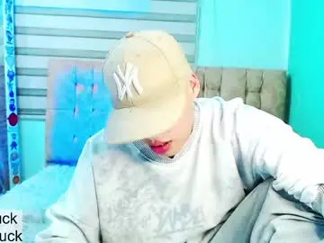 Chaturbate Sex Chat of _justinmoon2