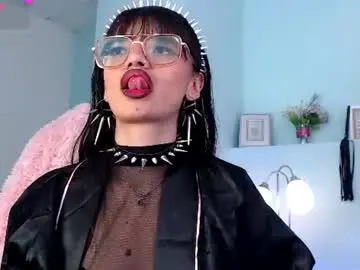 Chaturbate Best live sex cam show of emerald_gh