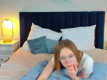 Chaturbate Live Sex Cam of floralarsson
