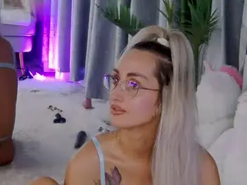 Chaturbate Watch Live Sex Cams of isabelleethan