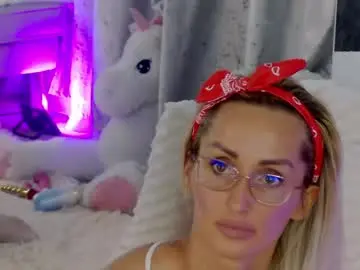 Chaturbate Adult Video Chat of isabelleethan