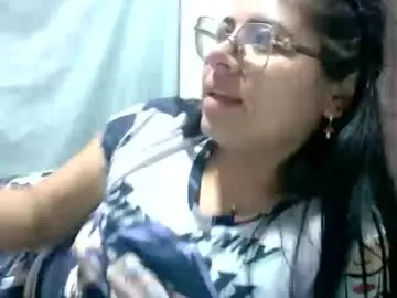 Chaturbate Live Porn of kimmy_kimmy_
