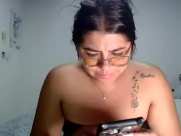Chaturbate Live Sex of kimmy_kimmy_