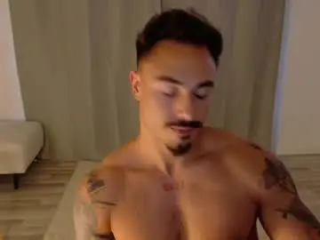 Chaturbate Live Porn of master_lukass