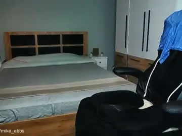 Chaturbate Watch Live Sex Cams of mikestrip