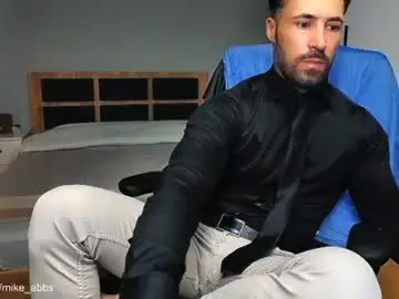 Chaturbate Adult Video Chat of mikestrip