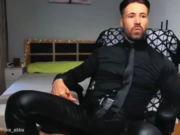 Chaturbate Private Sex Chat of mikestrip