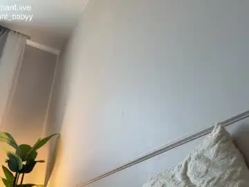 Chaturbate Live Porn of enchant_baby_