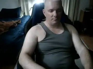 Chaturbate Watch Live Sex Cams of emsguy1