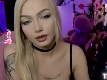 Chaturbate Live Sex Cam of linalirian