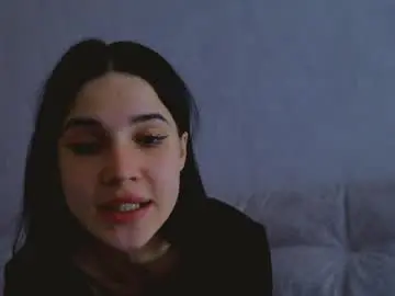 Chaturbate Watch Live Sex Cams of rinacain
