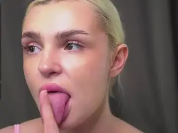 Chaturbate Private Sex Chat of vivid_girls