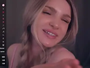 Chaturbate Best live sex cam show of vivid_girls