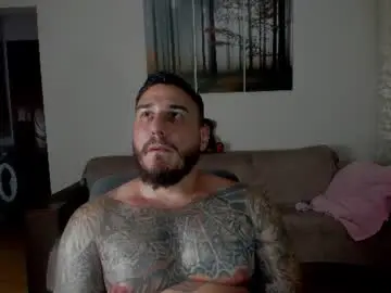 Chaturbate Live Sex Cam of gymdominus