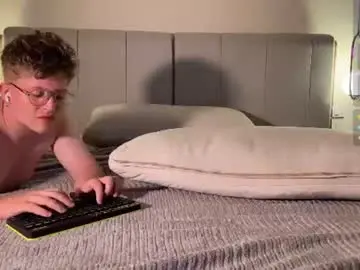 Chaturbate Live Sex Cam of twoguyspleasure