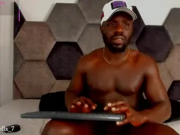 Chaturbate Best live sex cam show of latrellx7