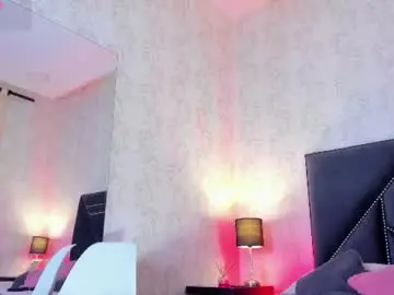 Chaturbate Best live sex cam show of iris_bells