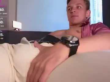Chaturbate Live Porn of night_wwwolf