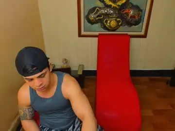 Chaturbate Adult Webcams of themuscularvenezuelanman