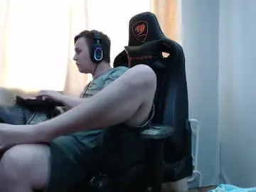 Chaturbate Watch Live Sex Cams of iliaskrisloveee