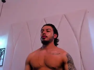 Chaturbate Adult Video Chat of justin_whitejs