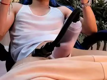 Chaturbate Watch Live Sex Cams of roan_birkin