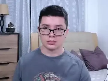 Chaturbate Sex Cam of kevinhunts