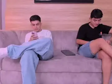 Chaturbate Watch Live Sex Cams of heteros_men