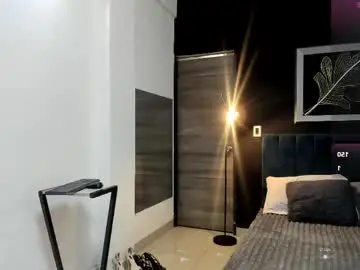 Chaturbate Adult Webcam of valentina_herrrera