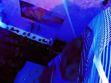 Chaturbate Watch Live Sex Cams of baby_noah23