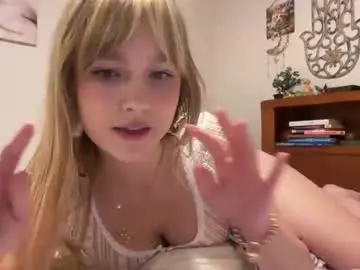 Chaturbate Adult Webcams of kittengirlxo