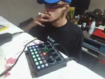 Chaturbate Live Sex of numb_waiting
