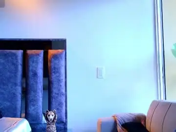 Chaturbate Free Porn Cam of santin_seans