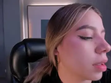 Chaturbate Watch Live Sex Cams of tiffannysins