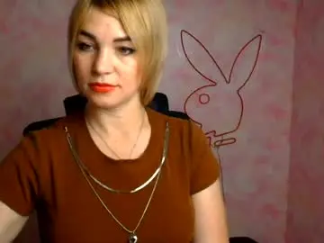 Chaturbate Live Sex Cam of jennifer_cuttie