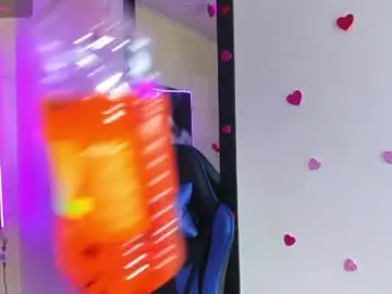 Chaturbate Watch Live Sex Cams of dolly_boob