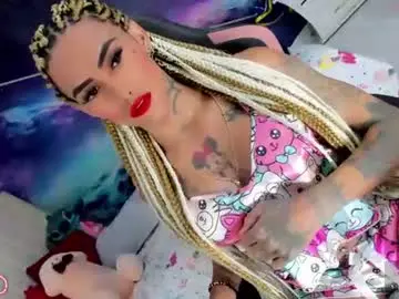 Chaturbate Live Sex Cam of kilye_nellaa