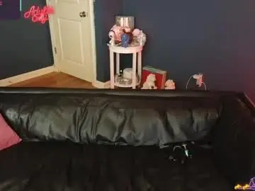 Chaturbate Live Sex Cam of johnnyfromspace