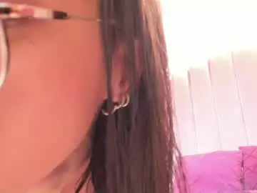 Chaturbate Adult Webcam of sky_caroline