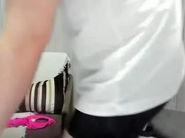 Chaturbate Live Sex Cam of katieandandy