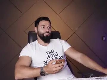 Chaturbate Nude Webcam of glennmasters