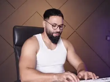 Chaturbate Adult Video Chat of glennmasters