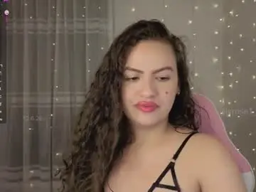 Chaturbate Adult Webcams of lilyrose1_