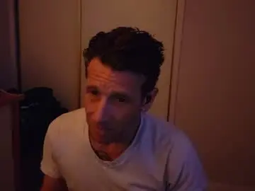 Chaturbate Free Porn Cam of ryanfc85