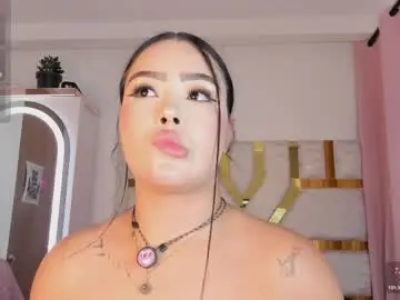 Chaturbate Sex Cam of sophy_champagne