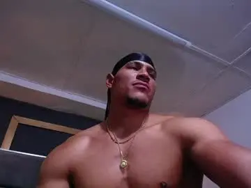 Chaturbate Adult Webcam of adam_fit19cm